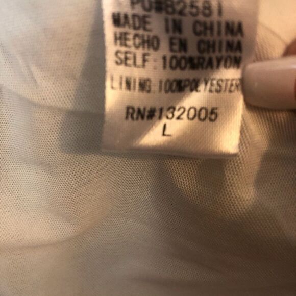 Entro Spaghetti Strap Flowing Dress Sz L NWOT - Picture 5 of 5